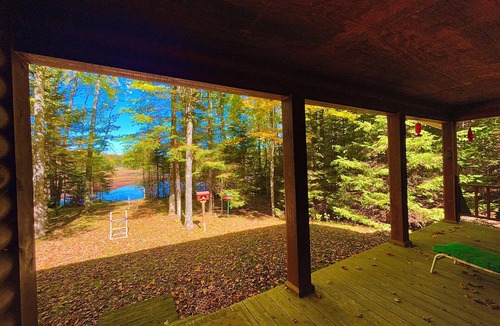 Crandon House | Private Cabin Getaway ATV Access, 5 Acres, WIFI