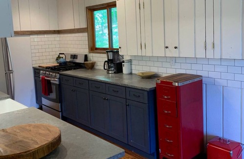 Fleischmanns Cabin | Private Cabin Retreat on 10 Acres!
