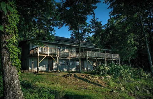 Beersheba Springs Cabin | Private Cabin Overlooking Savage Gulf State Park