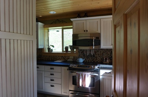 Somerset Cabin | Private Cabin w/River Views & On-Site Wellness