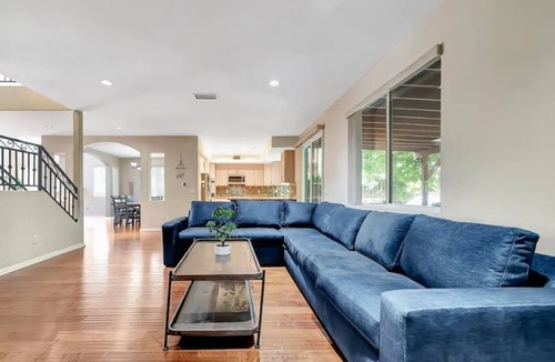 Tarzana House | Private centered 3K sqft. 5BR Villa w/Pool table