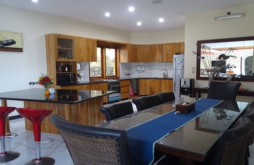 Kayu Putih Villa | Private & charming 3-bedroom villa with ocean view in North Bali
