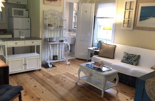 Westhampton House | Private, Charming, Cottage-Style Westhampton House. Near Town and Beaches! AC