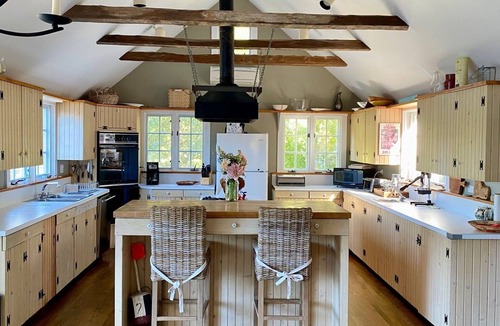 Chilmark House | PRIVATE CHILMARK HOME, 5BR,5 bath, 2 outdoor showers, AC