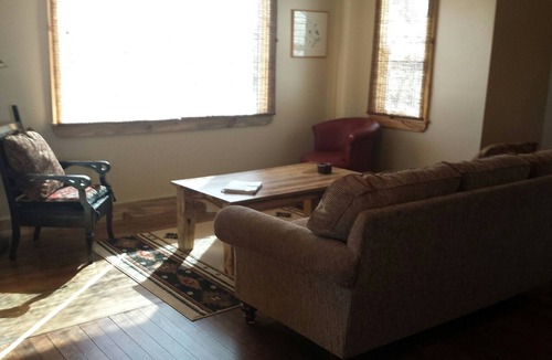Dillon Other | Private, Clean, Luxury 3 bd, Beaverhead River close by, Amazing Views, Value!