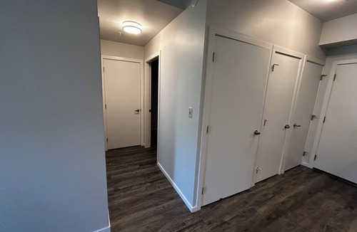 Chilliwack Proper Village West Apartment | Private Condo 2Bdrm 2Bath sleeps 6 Downtown Chilliwack.
