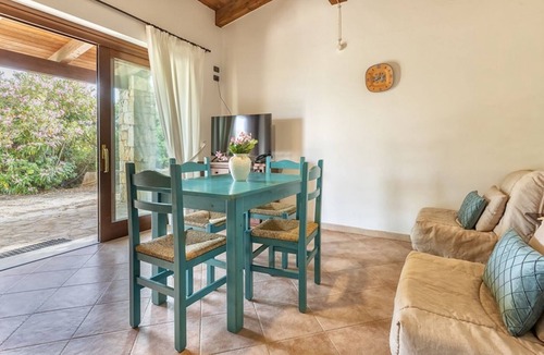 Santa Maria La Palma Cottage | Private cottage at ground floor, in an exclusive and secluded location, 35 square meters, ideal for 2 guests.It comprises a cozy living room with a fully equipped kitchenette, a double bedroom and a bathroom with shower.A splendid terrace with a view is