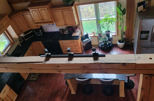 Apsley Cottage | Private Cottage Cabin on Eels Creek with hottub! Near Kawartha Highlands