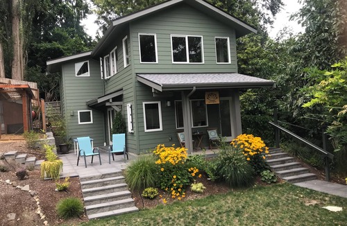 Matthews Beach Cottage | Private Cottage with soaring vaulted ceiling