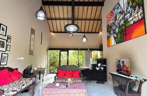 Lodtunduh House | Private Courtyard Villa - Ambary Ubud