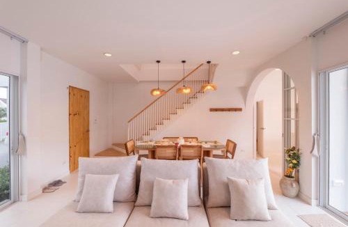 Kaeng Khoi Villa | Private Courtyard Villa