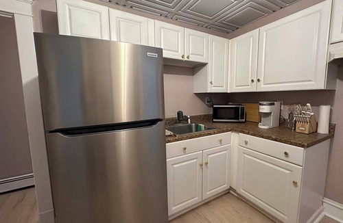 Scranton Apartment | Private Cozy 2-bedroom apartment in charming Scranton with AC