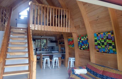 Raglan Ski Chalet | Private cozy timber chalet with fireplace