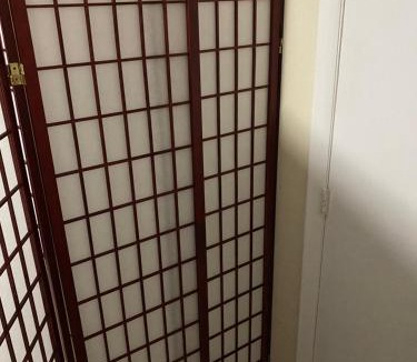 Hialeah Hostel | Private Cubicle - Single Bed - Mixed Shared Dorm - MIAMI AIRPORT