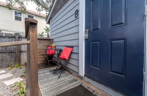 St. Petersburg Apartment | Private Deck Pet Friendly Spacious Courtyard