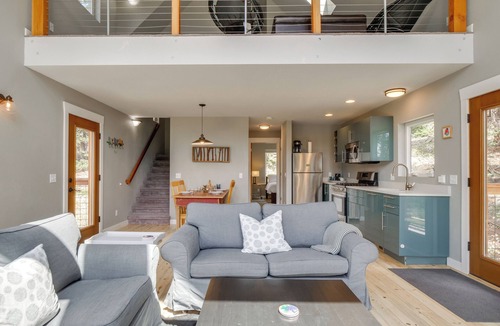 Valley of the Sun Cabin | Private Deck: Secluded Fairplay Cabin