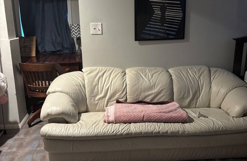 Brightwood Park Apartment | Private Deluxe Studio in trendy neighborhood close to the metro and restaurants.