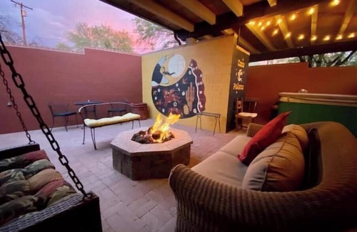 Tucson Apartment | Private Desert Oasis/Murals, Hot Tub & Outdoor Shower in the Heart of Tucson!