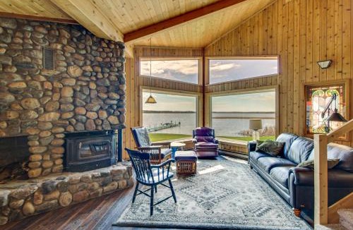 Puposky House | Private Dock & Gull Lake Access! Spacious Retreat