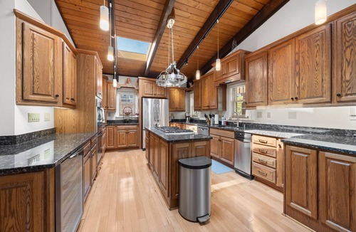 Buford House | Private Dock | Lake Lanier | Waterfront | Spacious Family Home | Grass-to-Water Dock Access!
