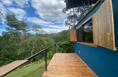 Garabito Ski Chalet | Private Eco Cabin B, pool, fast Wifi, Mountain Views
