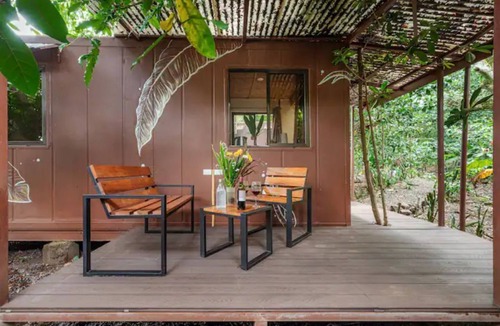 Pan de Azucar House | PRIVATE ECO TINY HOME NEAR AIRPORT COSTA RICA