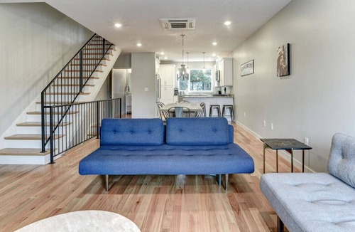 Asheville Apartment | Private Elevator in Hot South Slope