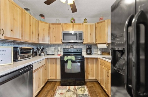 Elizabethtown House | Private Elizabethtown Retreat Near Freeman Lake!