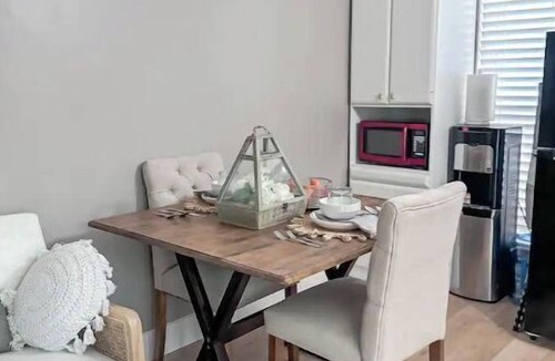 Pleasant Hill Apartment | Private Entry Elegant Quiet Safe Cozy Studio Suite