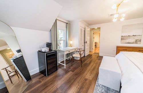 Altavista Hotel | Private family-friendly suite w/playroom at boutique inn!