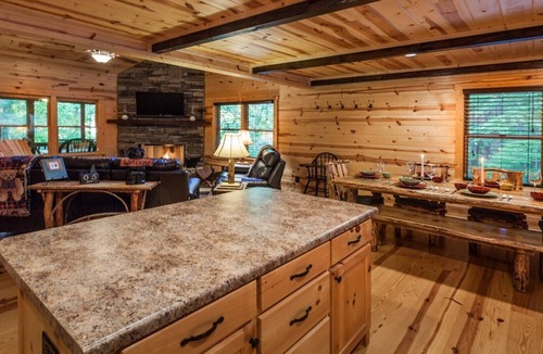 Walnut Mountain House | Private Family Retreat