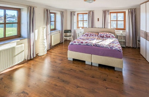 Seeham House | Private Farmhouse Escape: Ideal for up to 8 Guests