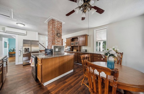 Onancock House | Private First Floor of Historic Victorian–King Bed, Full Kitchen, Screened Porch