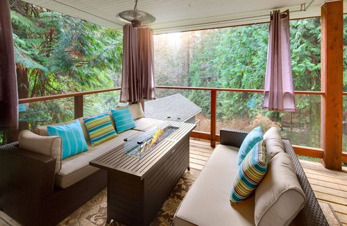 West Vancouver House | Private Forest & Creek Setting with Outdoor Fire Table