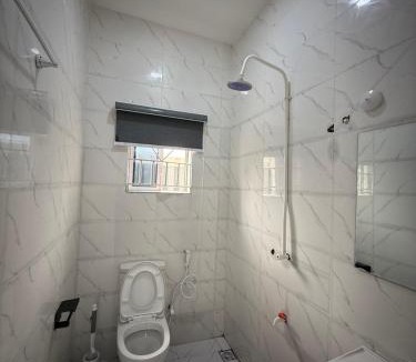 Lagos House | Private Fully Serviced Studio Apartment At Ogudu, 15 mins to the Airport
