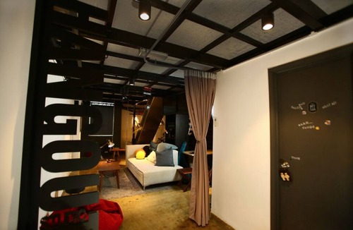 Seberang Paya Apartment | Private Getaway (Private Cinema, Swing & more!)