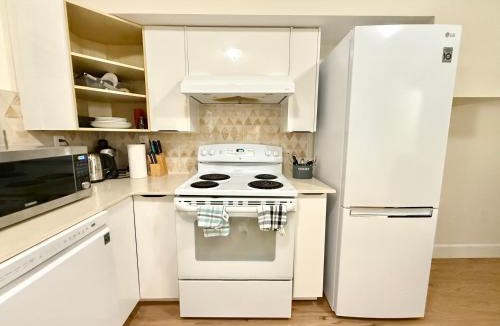 Maple Ridge Apartment | Private Guest Suite, Two Parking Spaces