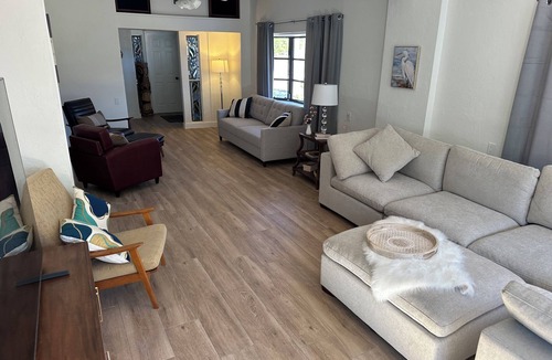 Don Cesar House | Private Heated Pool Beach Home 2/2 Sleeps 6 Pets ok Perfect Location