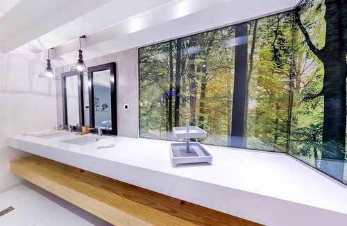 Vamos Villa | Private Heated Pool, 5 min from the Beach, Kids Facilities, Modern Design