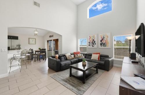 Loughman House | Private Heated Pool Resort Near Parks Game Room