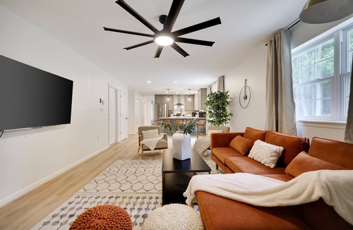 Blakeslee House | Private Heated Pool-Spring Deal-GameRoom-PoolTable