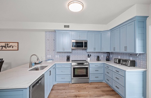 Perdido Key Coves One House | PRIVATE HEATED POOL/SPA, PRIVATE BEACH, GAMEROOM, VOLLEY/PICKLEBALL. BOAT DOCK