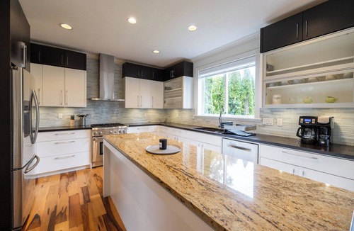 Walnut Grove House | Private, high-end family friendly home with room to relax! Comfortably sleep 8.