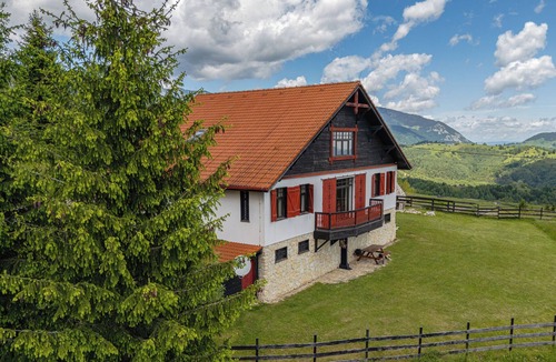 Moieciu Ski Chalet | Private Hilltop Villa with Panoramic Bucegi & Piatra Craiului Views | Sleeps 10