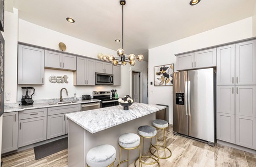 Avondale House | Private Historic Getaway Near Downtown Cincinnati!