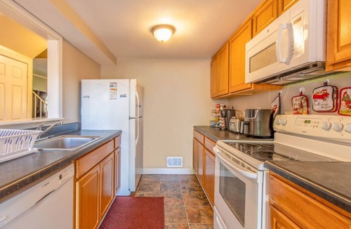 Newark Apartment | Private Home + 3 Bed/1.5 Bath + 2MI - University of Delaware