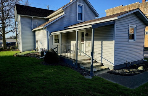 Botkins House | Private Home To View 2024 Solar Eclipse