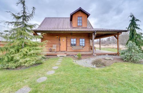 Sequim House | Private Hot Tub: 'Blue Sky Cabin' in Sequim