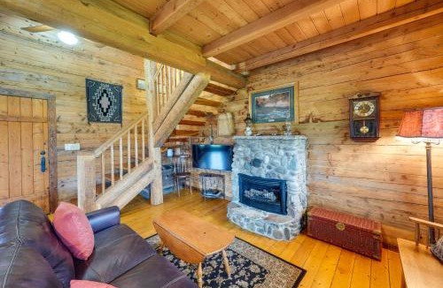 Sequim House | Private Hot Tub: 'Blue Sky Cabin' in Sequim