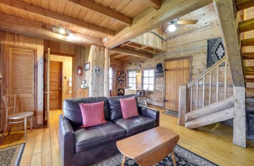 Sequim House | Private Hot Tub: 'Blue Sky Cabin' in Sequim
